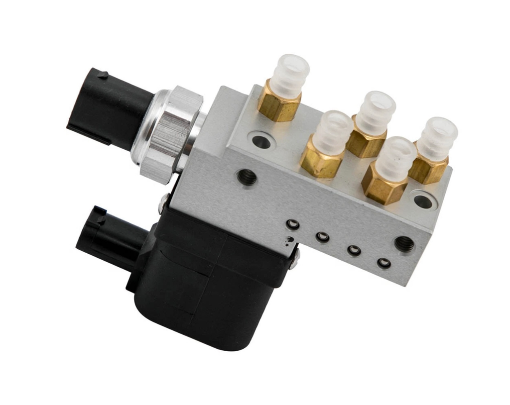 Bloc électrovanne / régulateur de suspension pneumatique pour Mercedes Classe E W211 / CLS C219