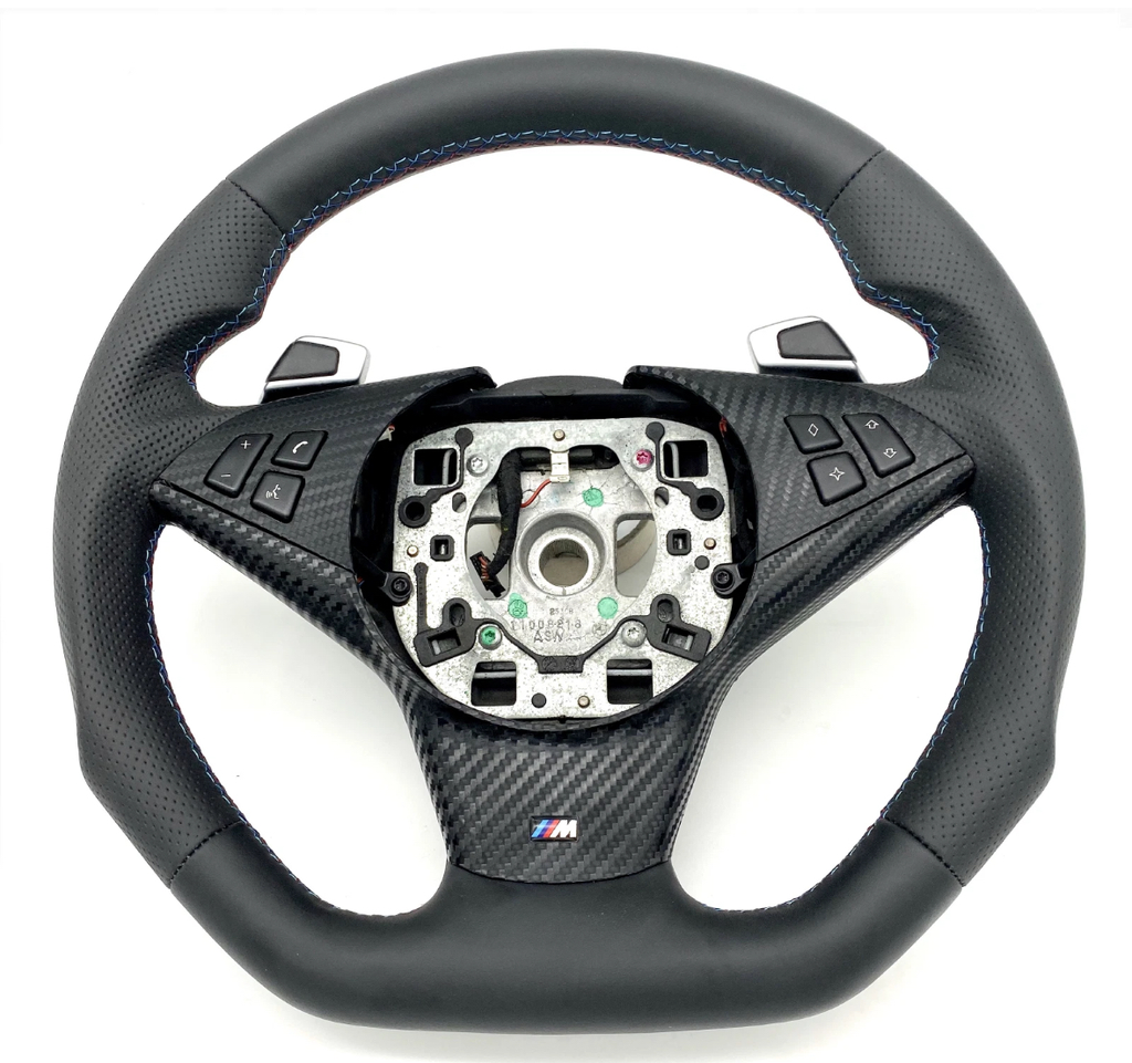 Volant Bmw M pour Bmw Serie 5 E60 , E61 , E64 , E63 Avec Palettes
