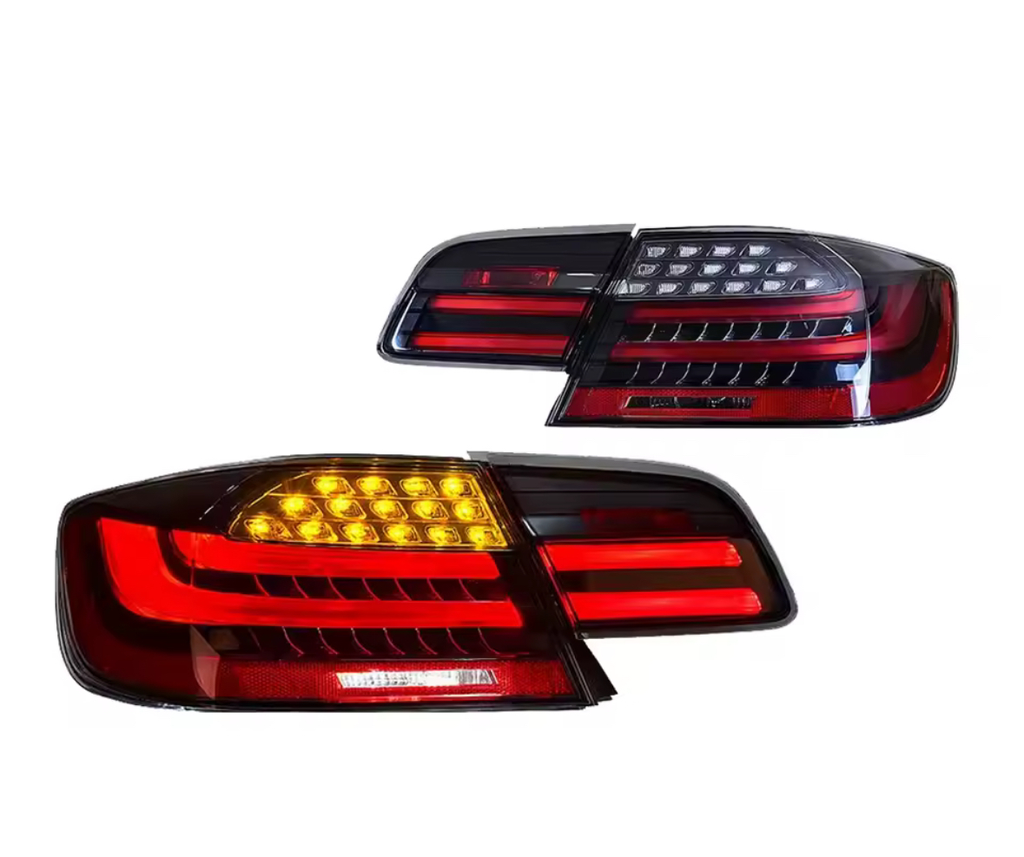 2x Feux arrière gauche et droit pour BMW Série 3 E92 M3 de ( 2006 - 2013 ) feux de recul, feux de freinage, clignotants