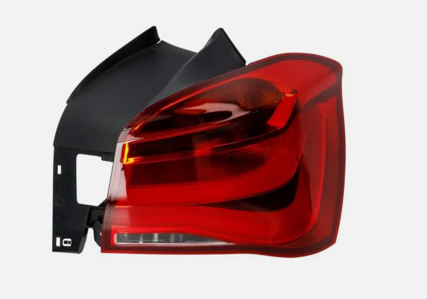 Feu arrière droit pour BMW série 1 F20/F21 (2015-2019)