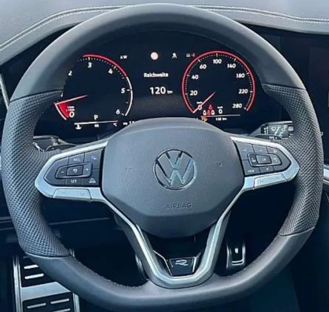 Volant VW Mk8 2020-2024  Passat 2017-2021 Golf 2021-2024 Golf Gti 2021-2024 Polo 2014-2024 Tacqua 2020-2023 Tiguan L 2017-2024 Arteon 2022 Teramont 2021-2024 Volkswagen Teramont X 2021-2024 Viloran 2021-2024 Touareg 2021-2023