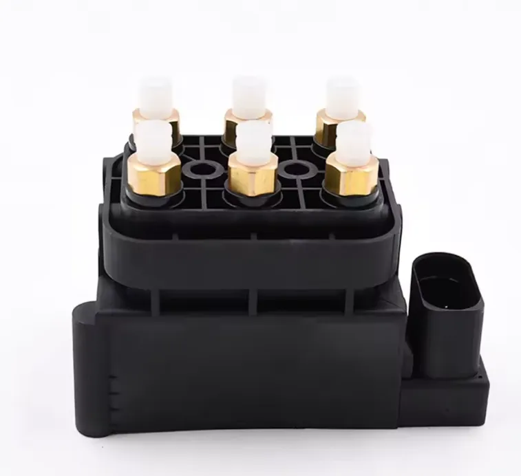 Bloc électrovanne de suspension pneumatique pour Volkswagen Touareg (2003-2010) / Porsche Cayenne 955-957 (2003-2010) / Audi Q7 4L (2006-2010)