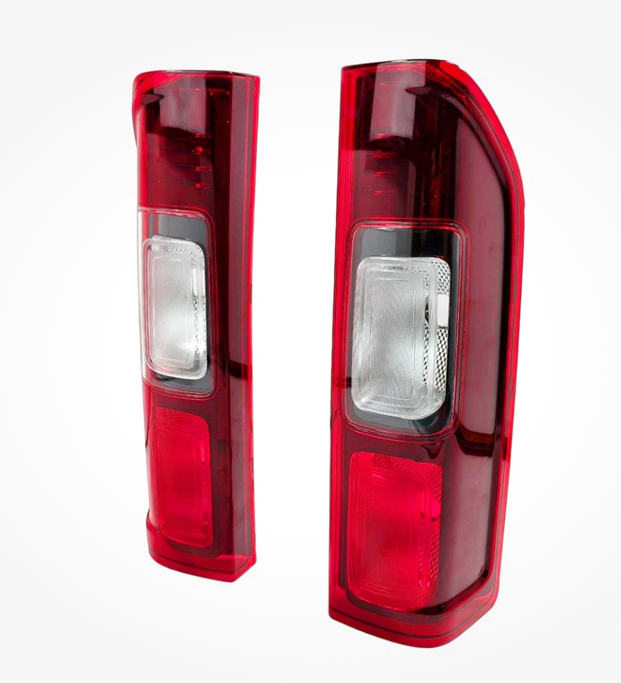 2x Feux arrière pour Renault Trafic III et Opel Vivaro B de ( 2014 jusqu’à 2019 ) Nissan Primastar et Fiat Talento de ( 2016 jusqu’à 2019 ), Clignotant, Stop, Frein, recul, feux arrières côté gauche et droit