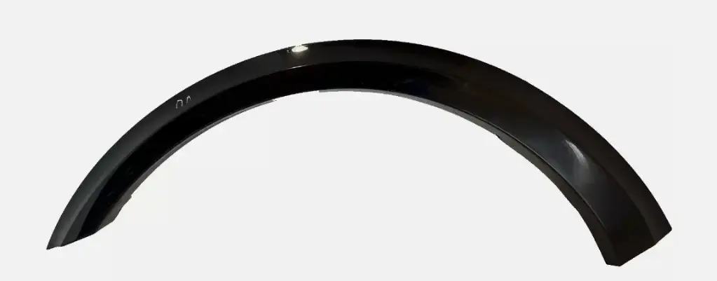 Garde-boue arrière droit noir pour Mercedes ML W164